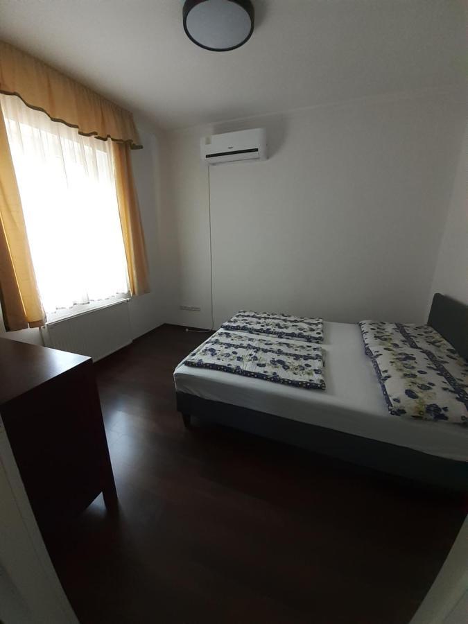 Polonia Apartman Egerszalok Exterior photo