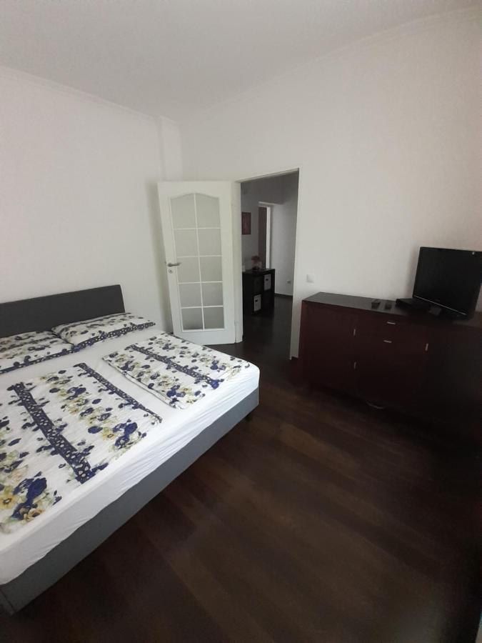 Polonia Apartman Egerszalok Exterior photo