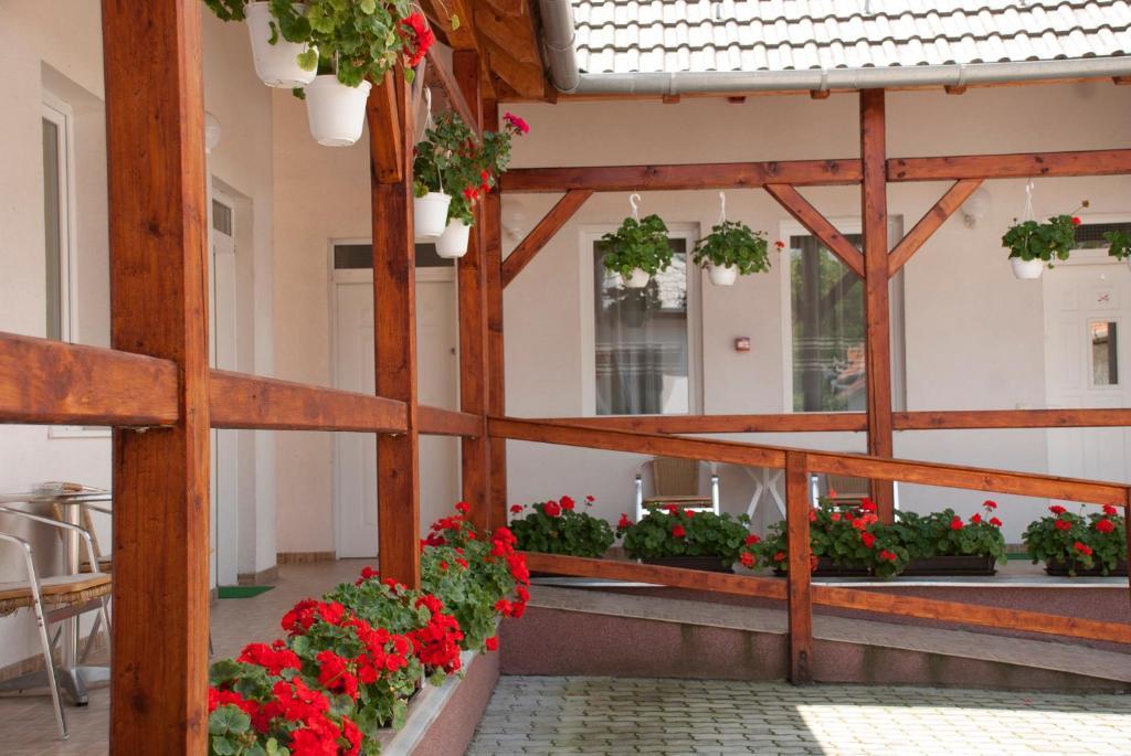 Polonia Apartman Egerszalok Exterior photo