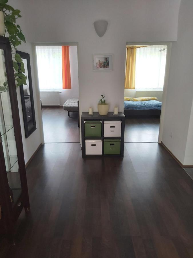 Polonia Apartman Egerszalok Exterior photo
